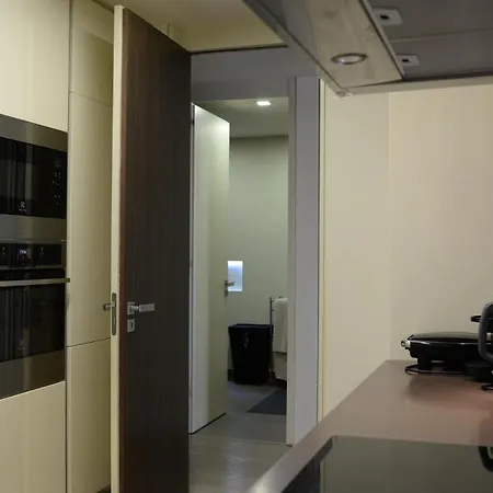 Lux With Pool And Garage * Lisboa