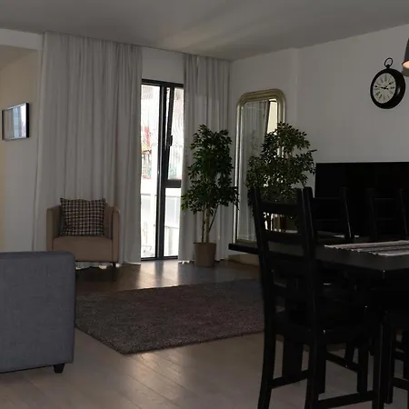 Lux With Pool And Garage