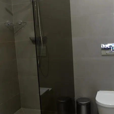 Lux With Pool And Garage Apartment Lisbon